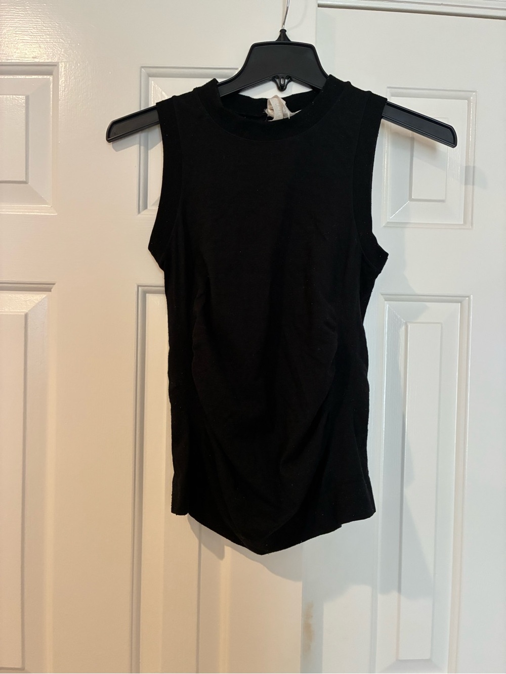 Athleta Black Sleeveless Crewneck Tank Top